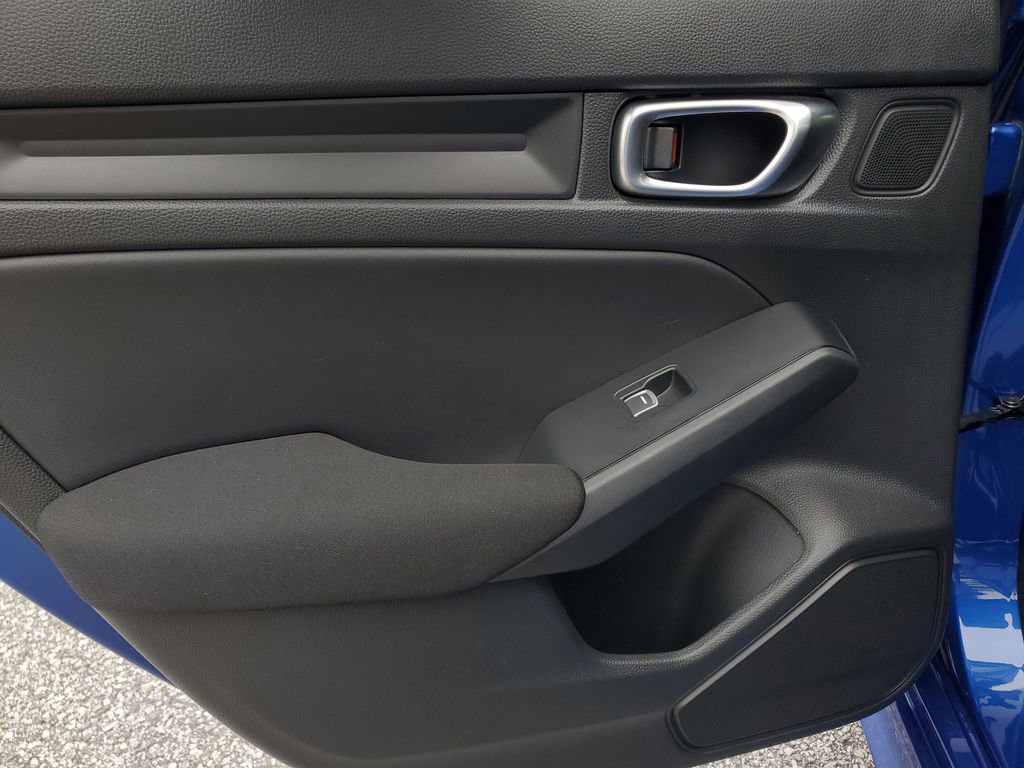 Used 2023 Honda Civic Sport image 13