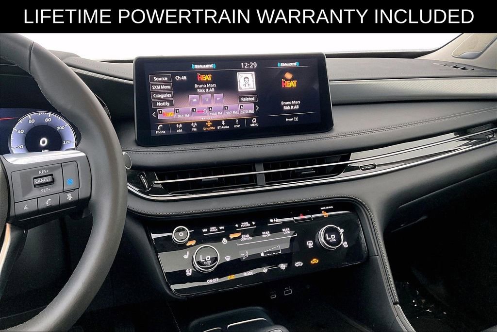 Certified 2025 INFINITI QX60 Luxe FWD image 8