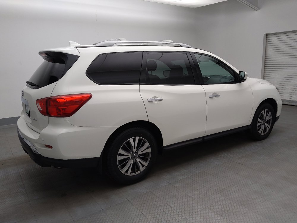 Used 2020 Nissan Pathfinder S AWD/4WD image 10