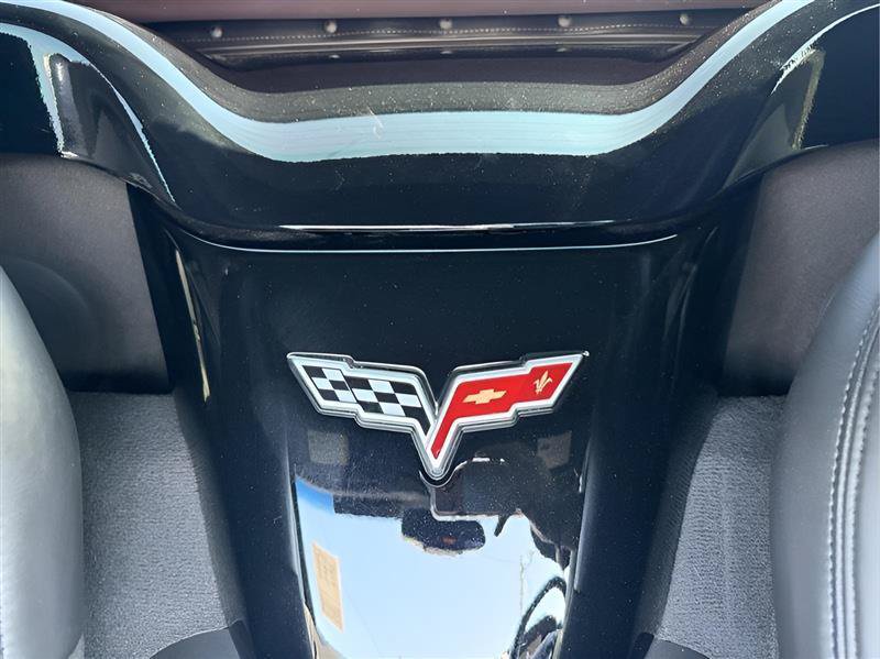 Used 2007 Chevrolet Corvette Convertible w/ Preferred Equipment Group RWD image 21