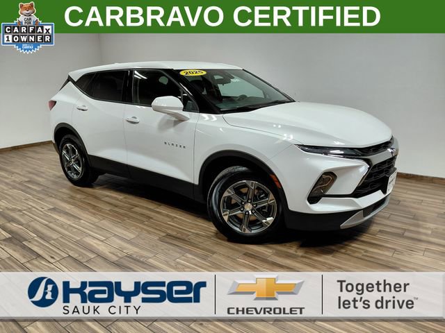 Certified 2025 Chevrolet Blazer LT AWD/4WD image 1