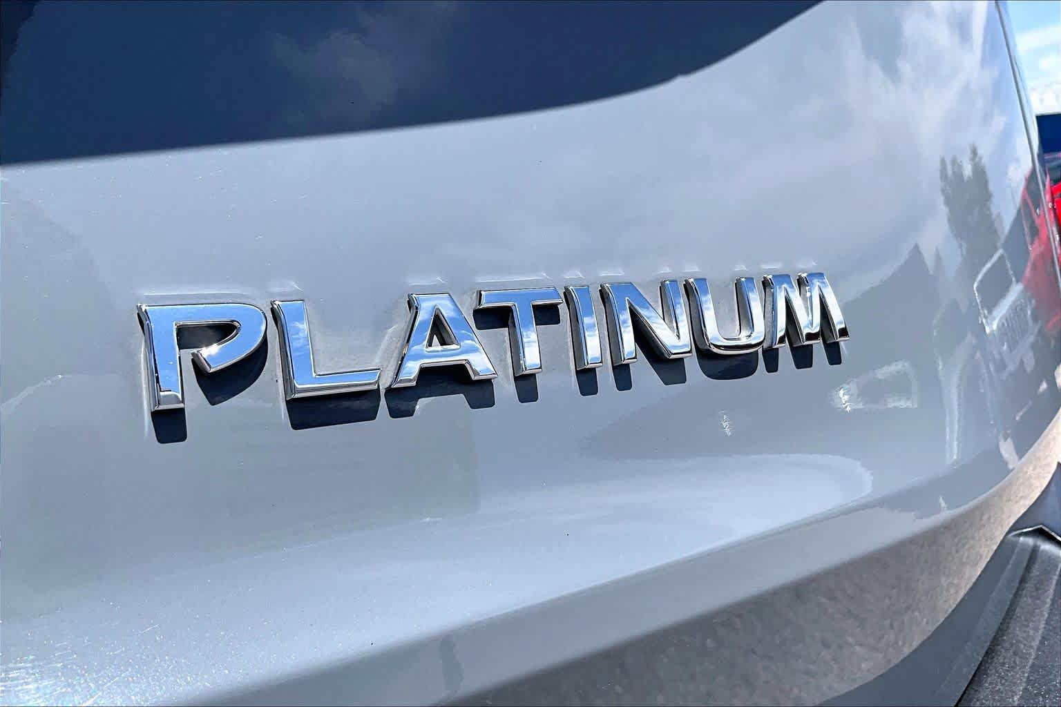 Used 2023 Nissan Rogue Platinum w/ Platinum Premium Package FWD image 30