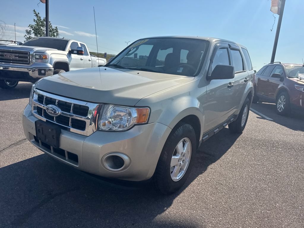 Used 2012 Ford Escape XLS FWD image 2