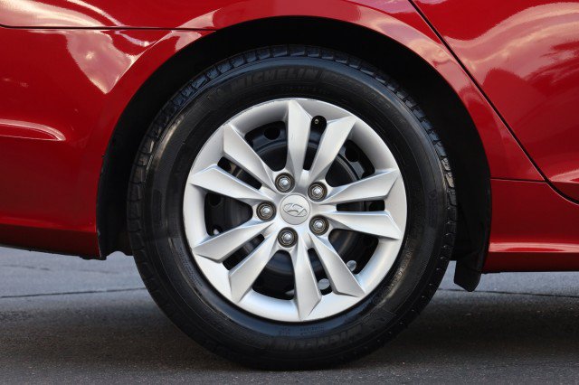 Used 2011 Hyundai Sonata GLS FWD image 46