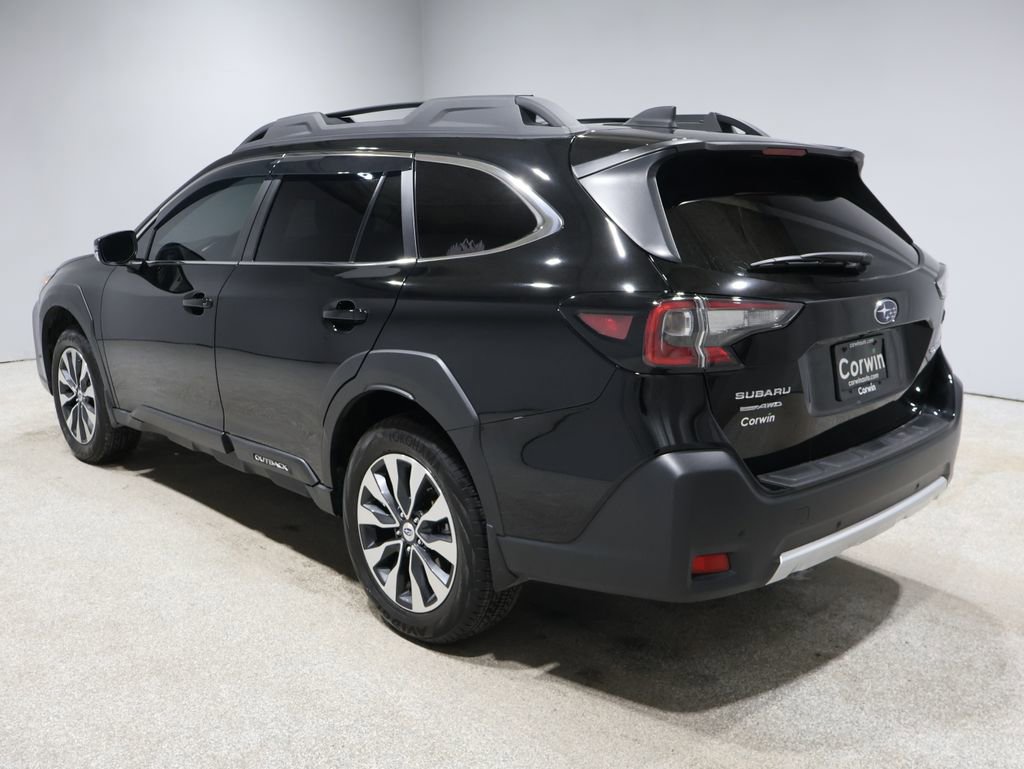 Used 2025 Subaru Outback Limited image 4