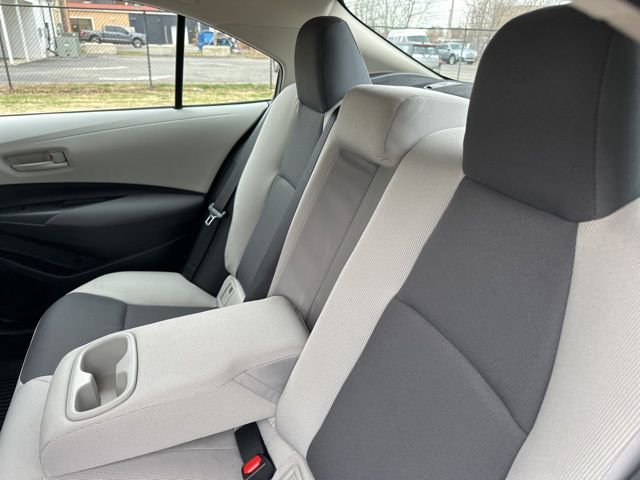 Used 2025 Toyota Corolla LE w/ LE Premium Package image 20