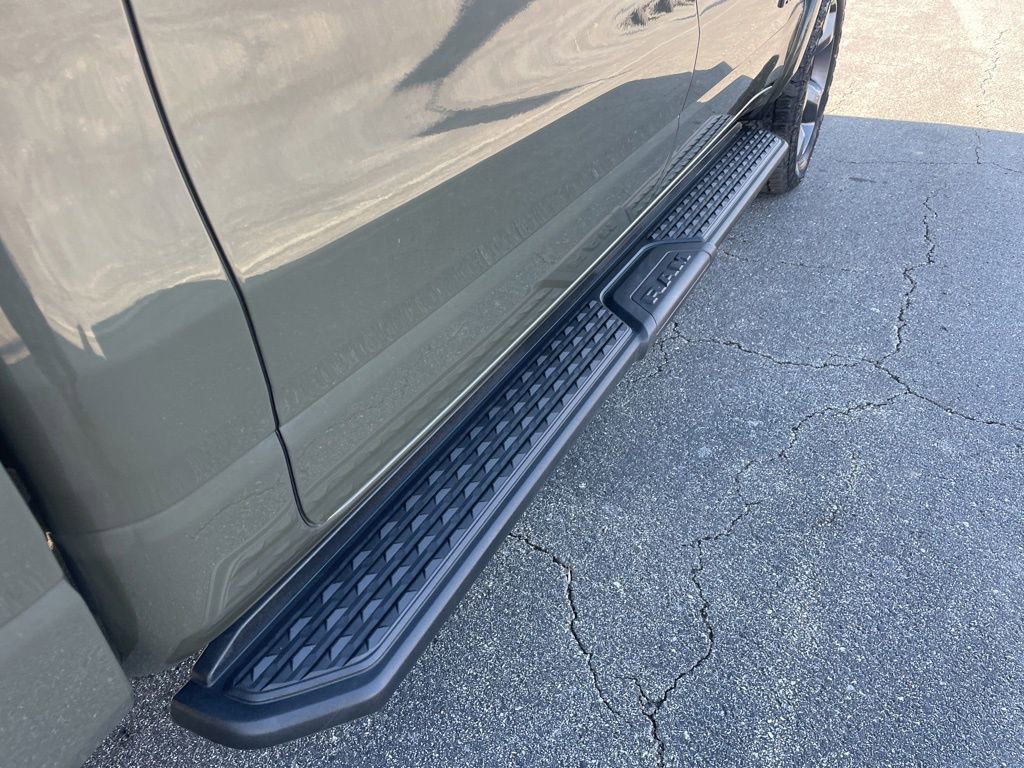 Used 2021 RAM 1500 Big Horn w/ Built-to-serve Edition image 16