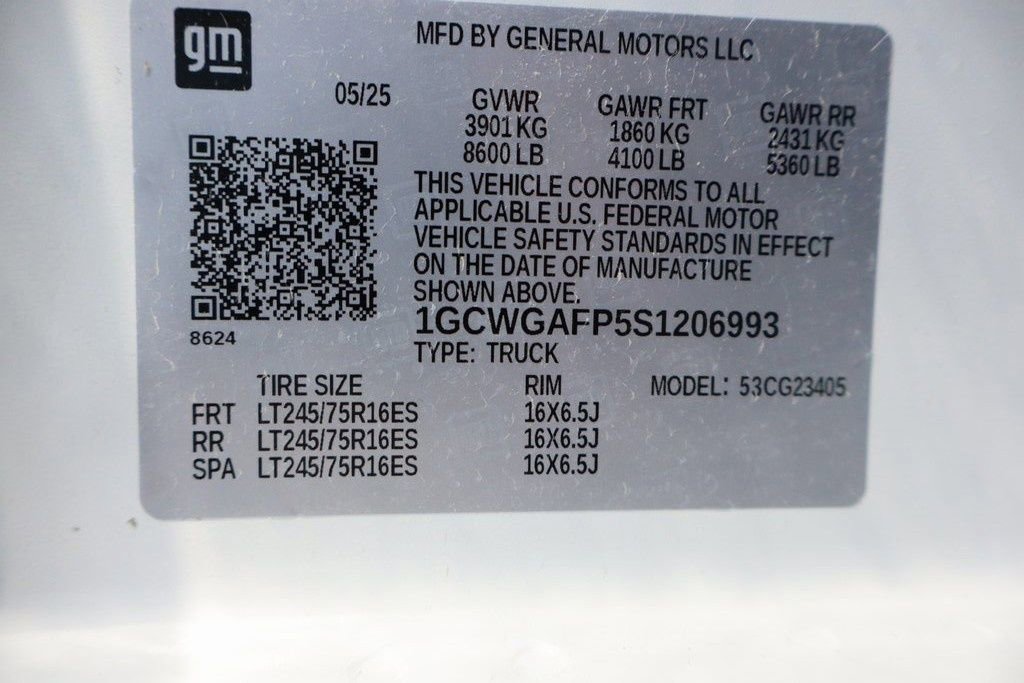 New 2025 Chevrolet Express 2500 w/ Driver Convenience Package image 32