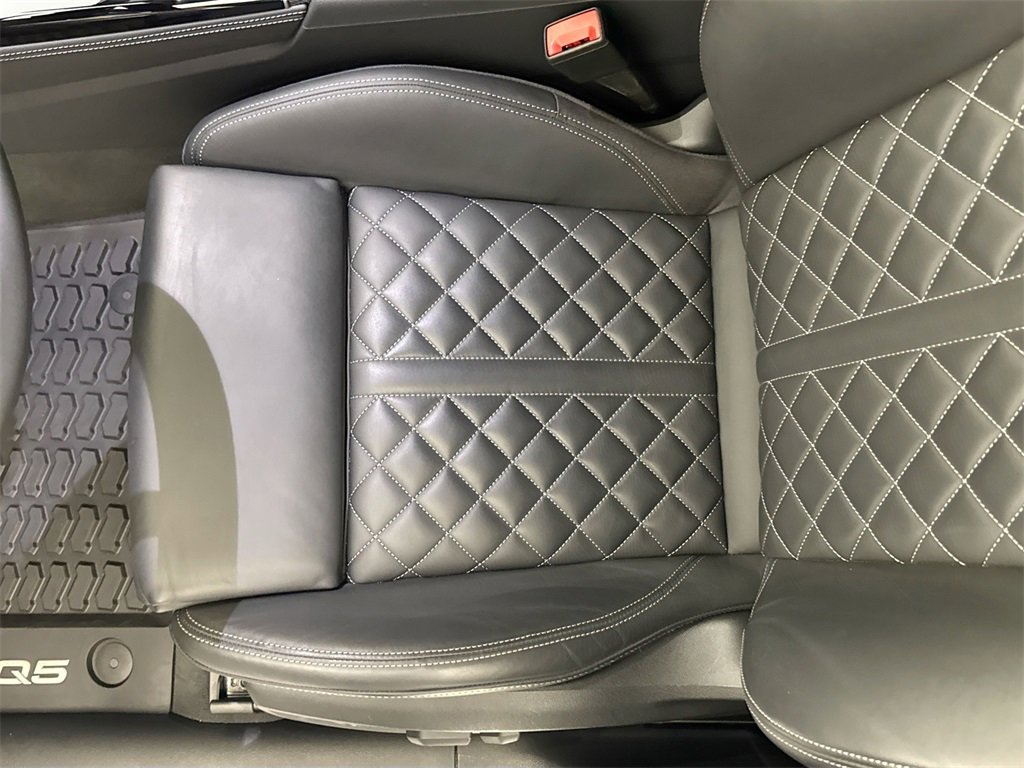 Used 2024 Audi SQ5 Prestige image 20