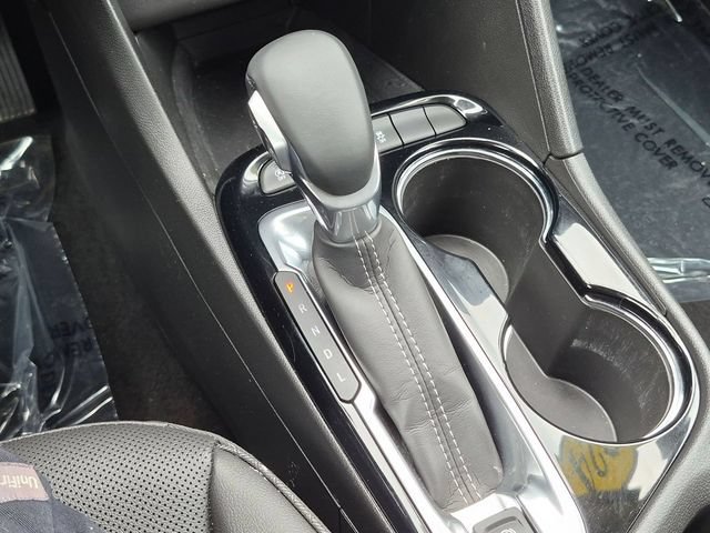 Certified 2024 Buick Encore GX Sport Touring AWD/4WD image 14