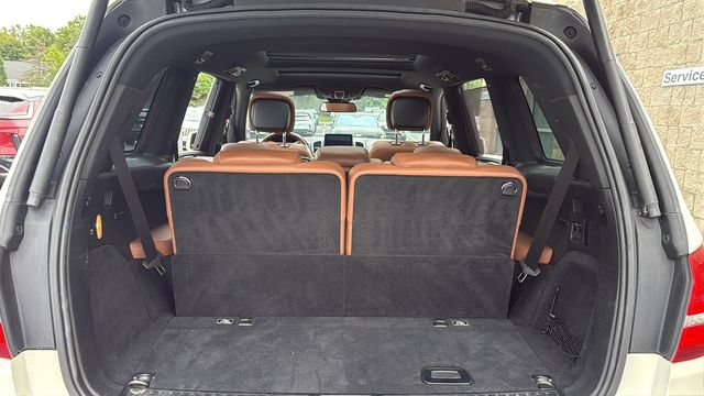 Used 2017 Mercedes-Benz GLS 550 4MATIC image 22