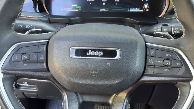 Used 2024 Jeep Grand Cherokee Limited 4xe AWD/4WD image 18