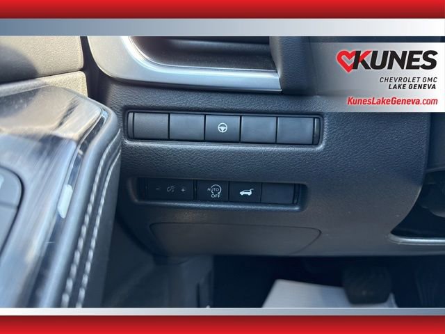 Used 2024 Nissan Rogue SV image 45