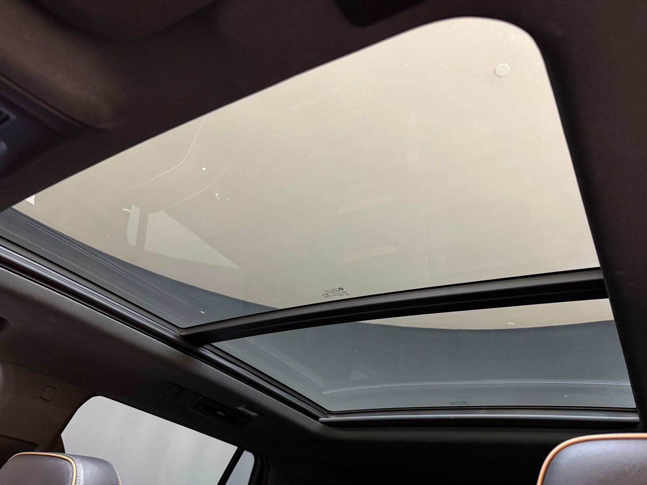 Used 2023 GMC Yukon AT4 w/ AT4 Premium Package image 14