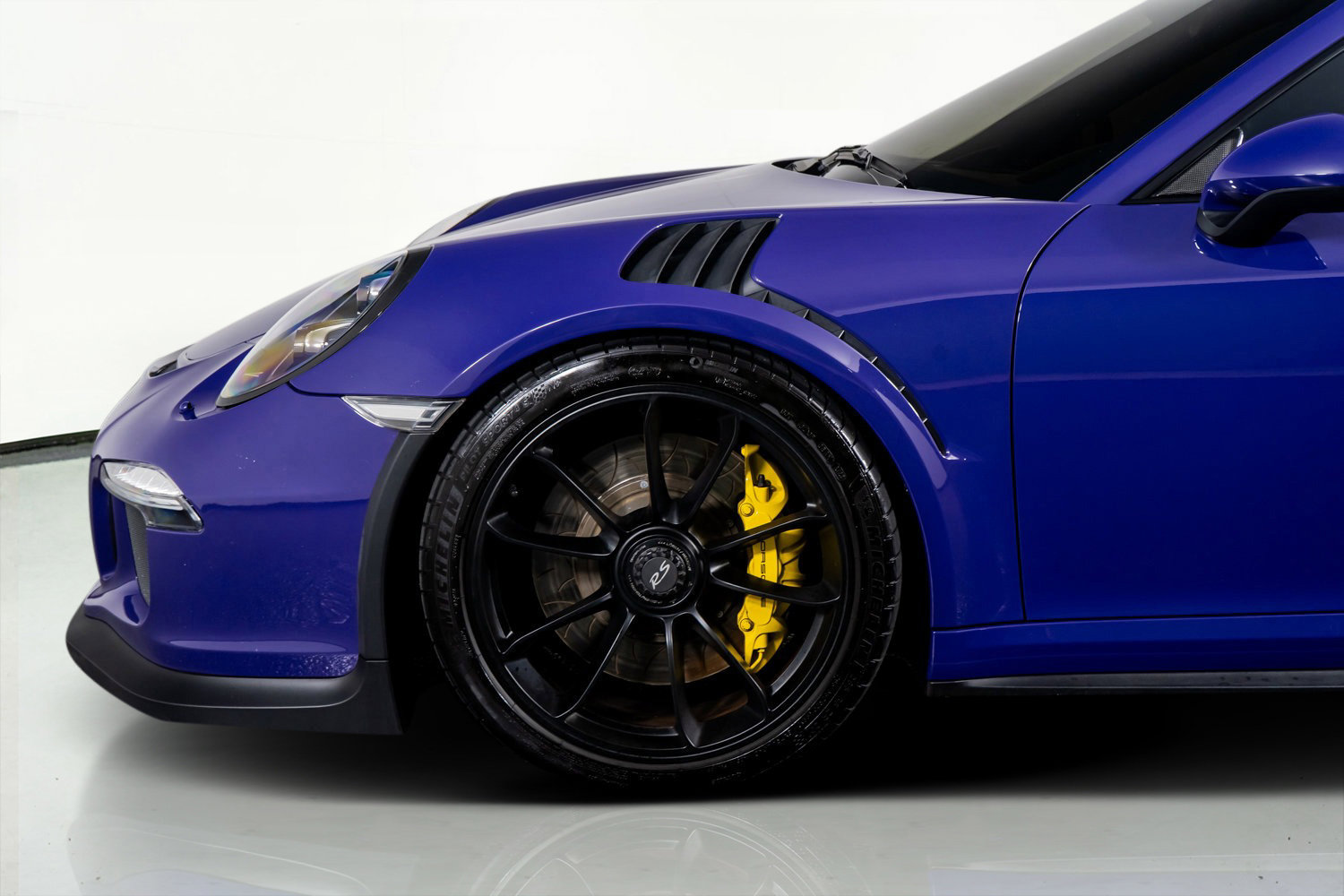 Used 2016 Porsche 911 GT3 RS image 18