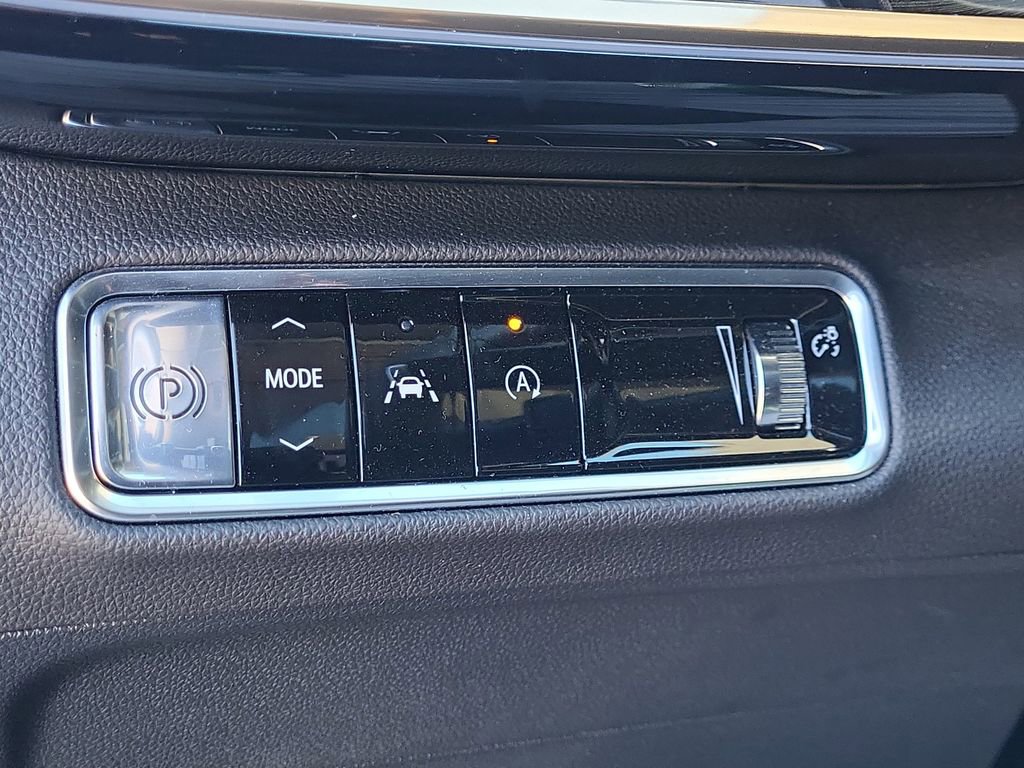 Used 2024 Buick Envision Avenir image 21