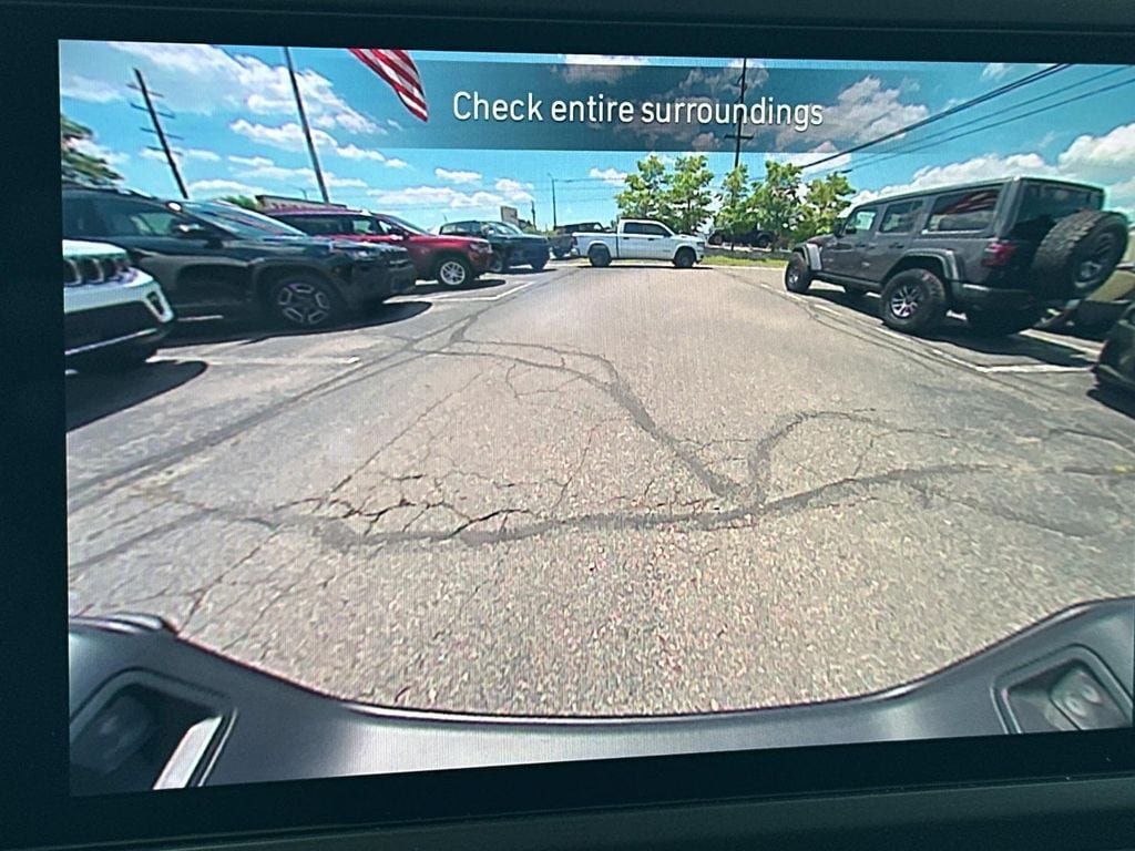 New 2026 Jeep Gladiator Sport AWD/4WD image 16