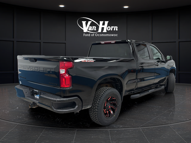 Used 2022 Chevrolet Silverado 1500 Custom Trail Boss w/ LPO, Dark Essentials Package AWD/4WD image 7