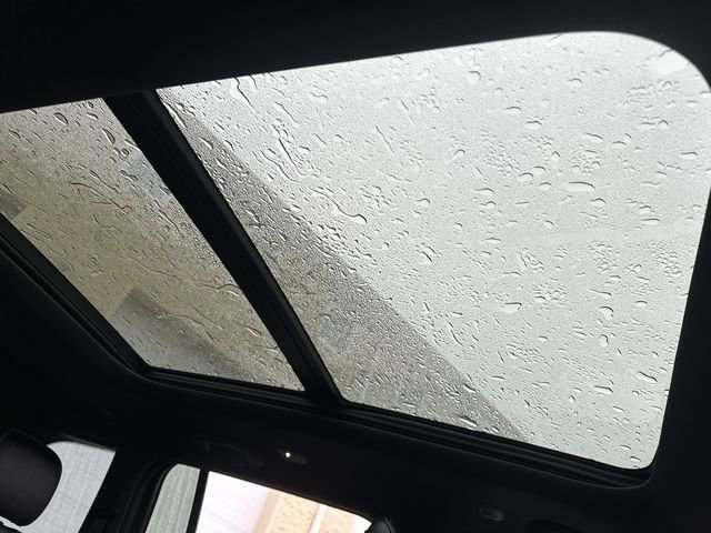 Used 2024 Jeep Grand Cherokee Overland w/ Trailer Tow Package image 20