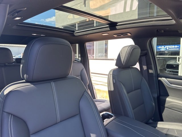 Used 2025 GMC Acadia Elevation w/ Elevation Premium Package image 29