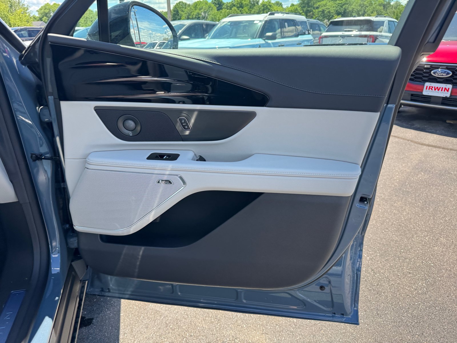 New 2026 Lincoln Nautilus Reserve AWD/4WD image 29