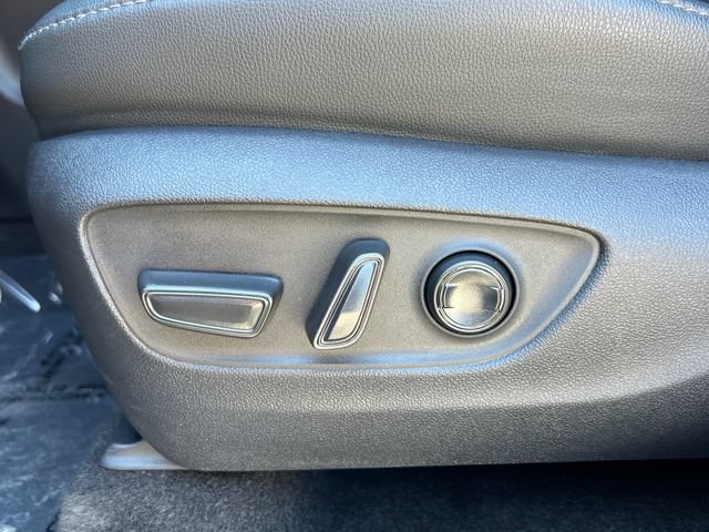 Used 2026 Toyota Grand Highlander FWD image 33
