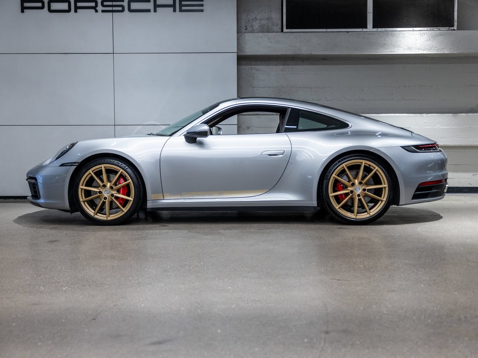 Certified 2021 Porsche 911 Carrera S RWD image 2