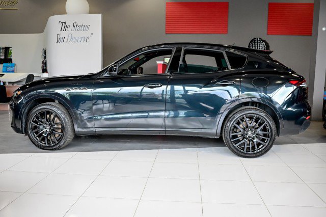 Used 2022 Maserati Levante Modena AWD/4WD image 7