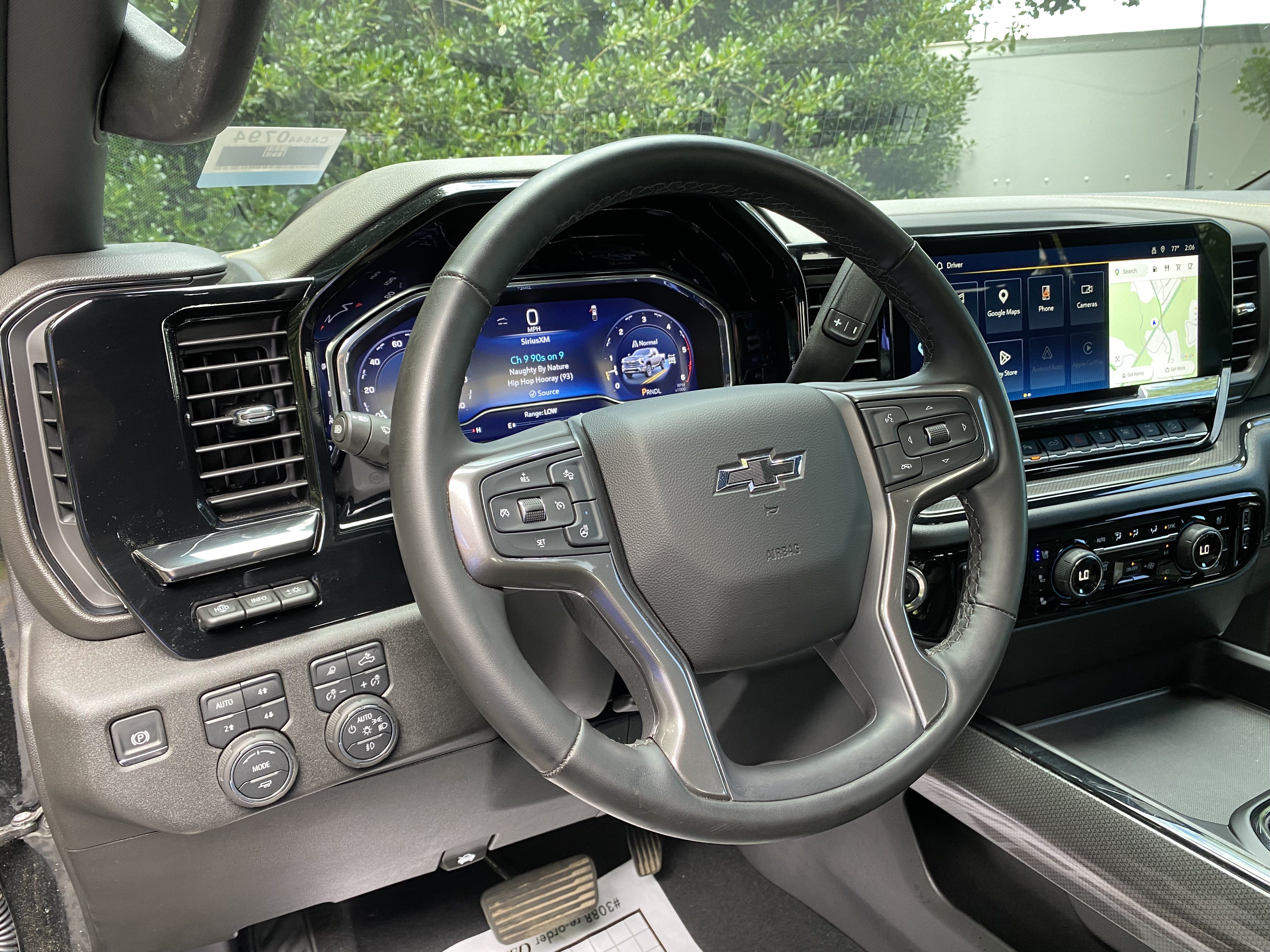 Used 2025 Chevrolet Silverado 2500 ZR2 w/ Technology Package AWD/4WD image 18