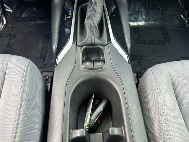 Used 2024 Toyota Corolla Cross S AWD/4WD image 24