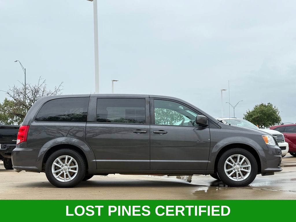 Used 2020 Dodge Grand Caravan SE FWD image 5
