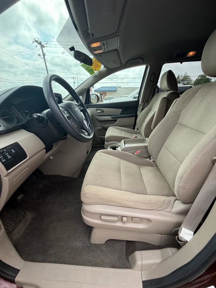 Used 2014 Honda Odyssey EX image 9