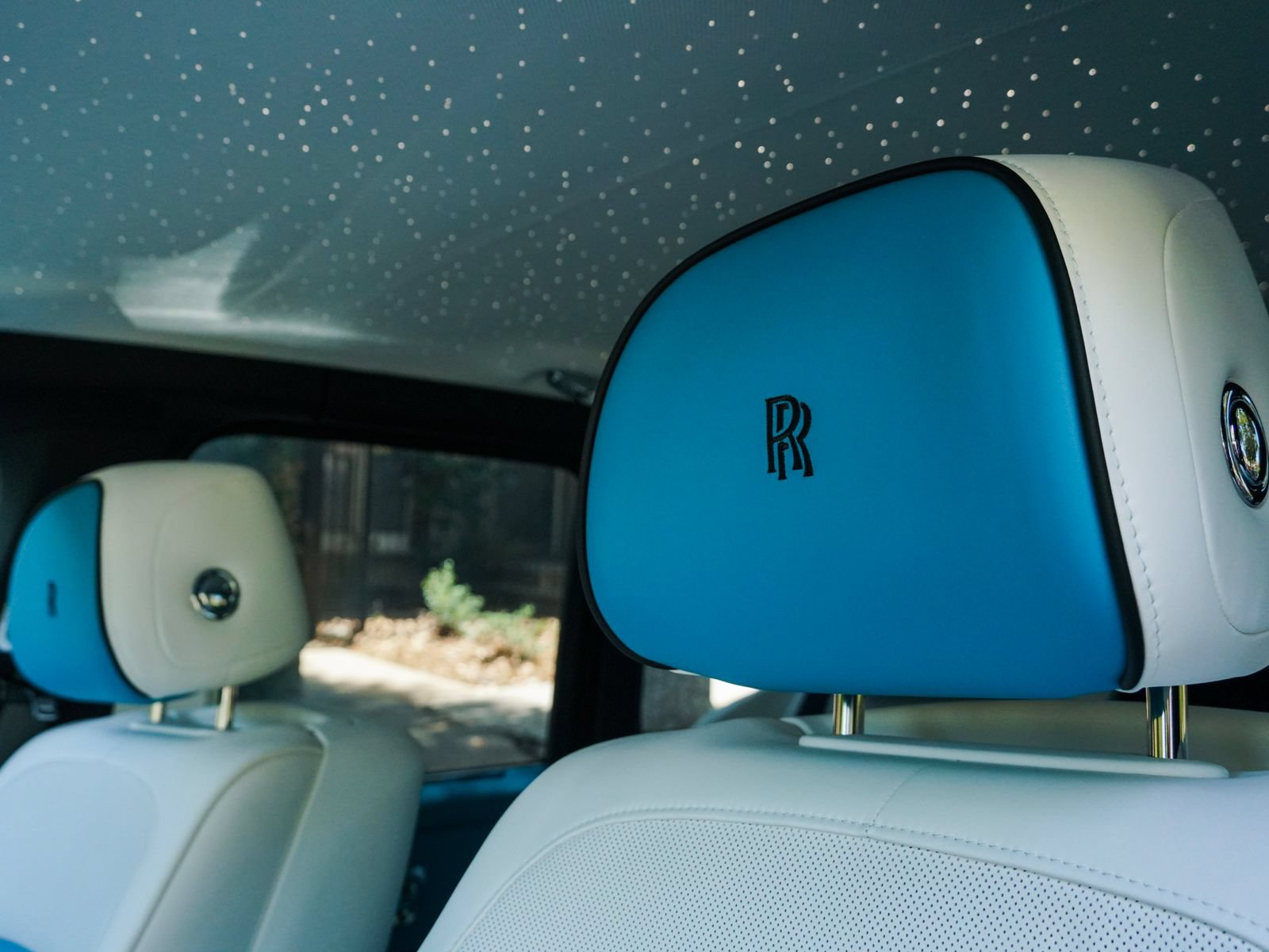 New 2027 Rolls-Royce Cullinan Black Badge AWD/4WD image 9