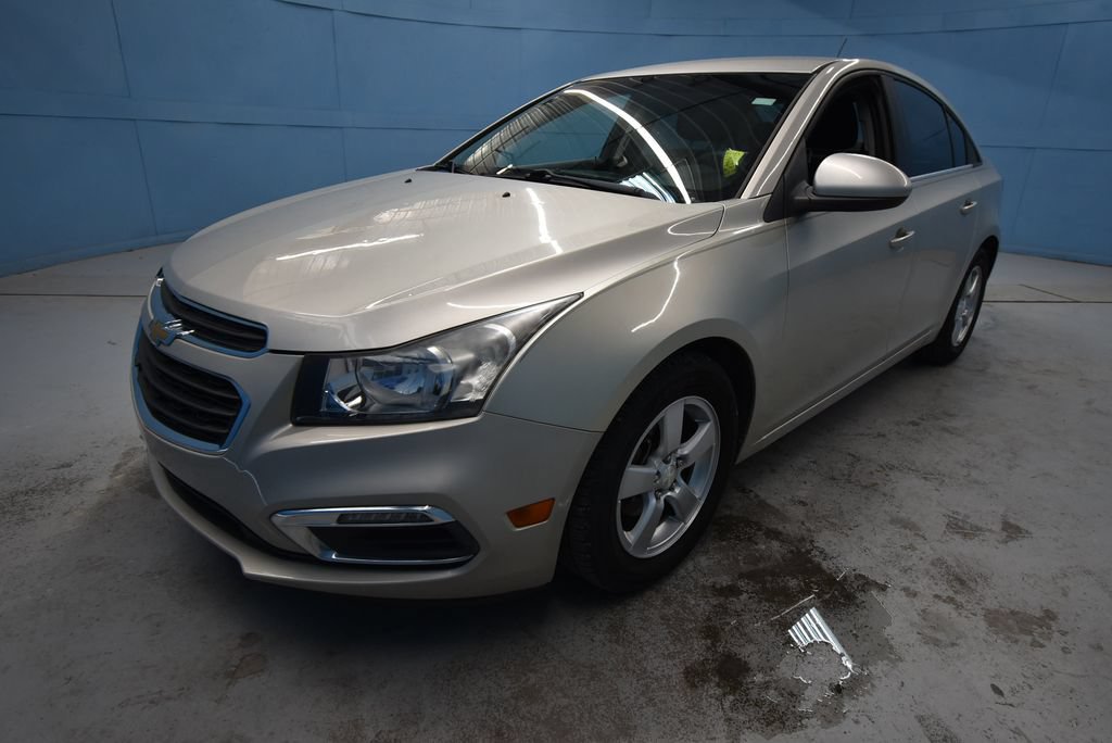 Used 2015 Chevrolet Cruze LT FWD image 28