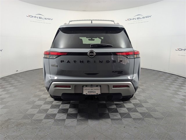 Used 2023 Nissan Pathfinder Platinum image 4