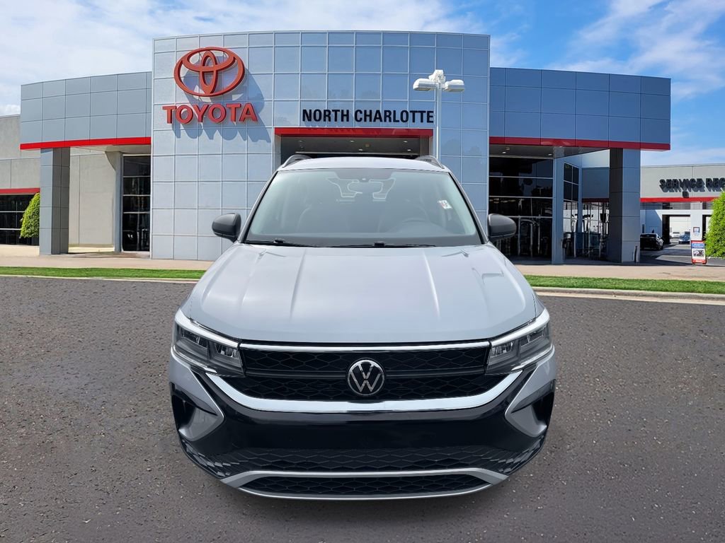 Used 2023 Volkswagen Taos S image 4