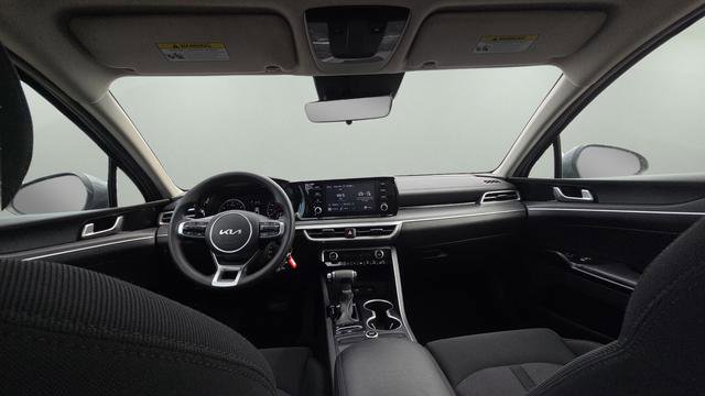 Used 2022 Kia K5 LX image 23