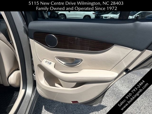Certified 2022 Mercedes-Benz GLC 300 image 32
