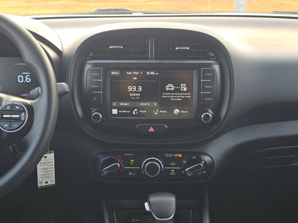 Used 2024 Kia Soul LX w/ Option Group 015 image 17