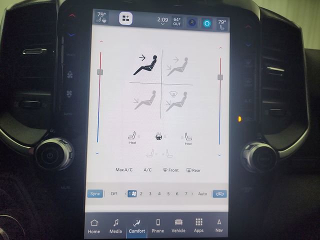 New 2026 RAM 1500 4x4 Crew Cab image 18