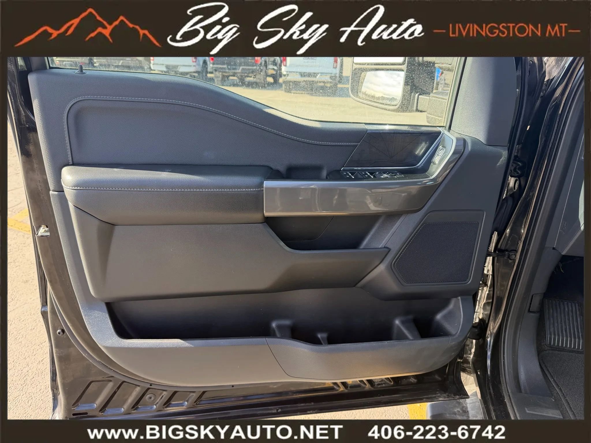 Used 2022 Ford F150 XLT w/ Equipment Group 302A High image 11