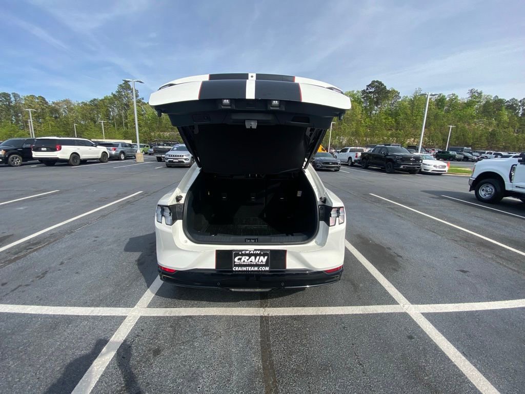 Certified 2022 Ford Mustang Mach-E Premium image 27