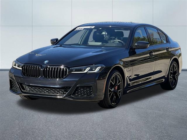 Certified 2023 BMW 530e xDrive w/ Premium Package image 10