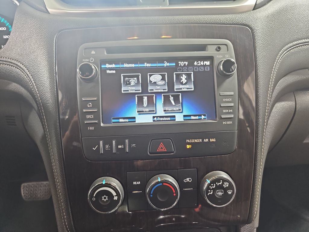 Used 2015 Chevrolet Traverse LT w/ Style and Technology Package AWD/4WD image 28