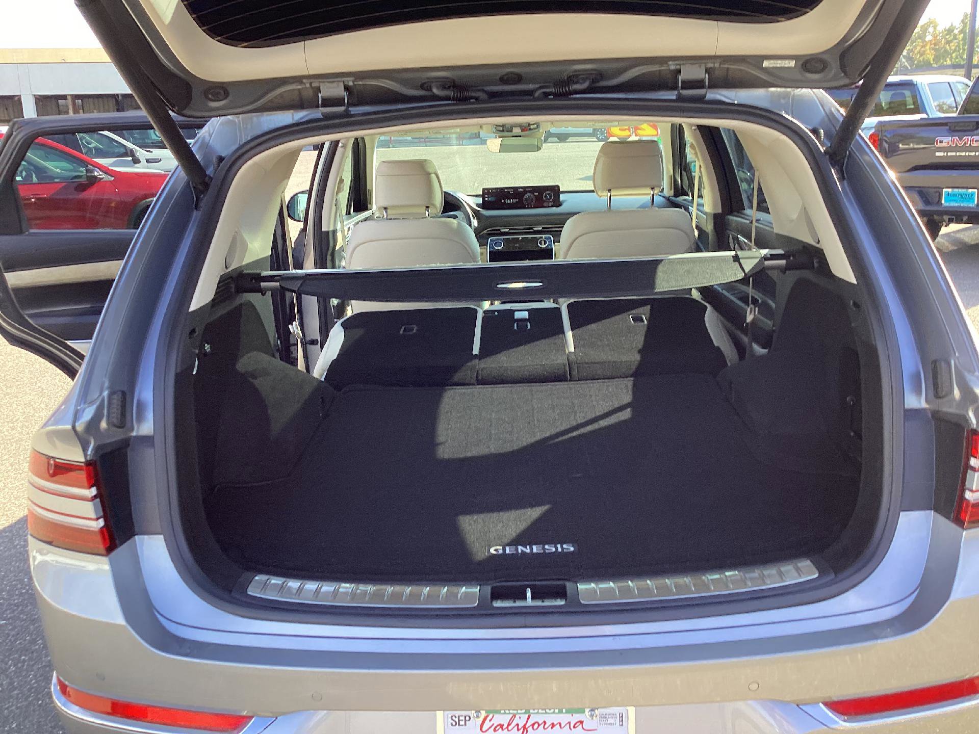 Used 2023 Genesis GV80 2.5T w/ Advanced Package image 7