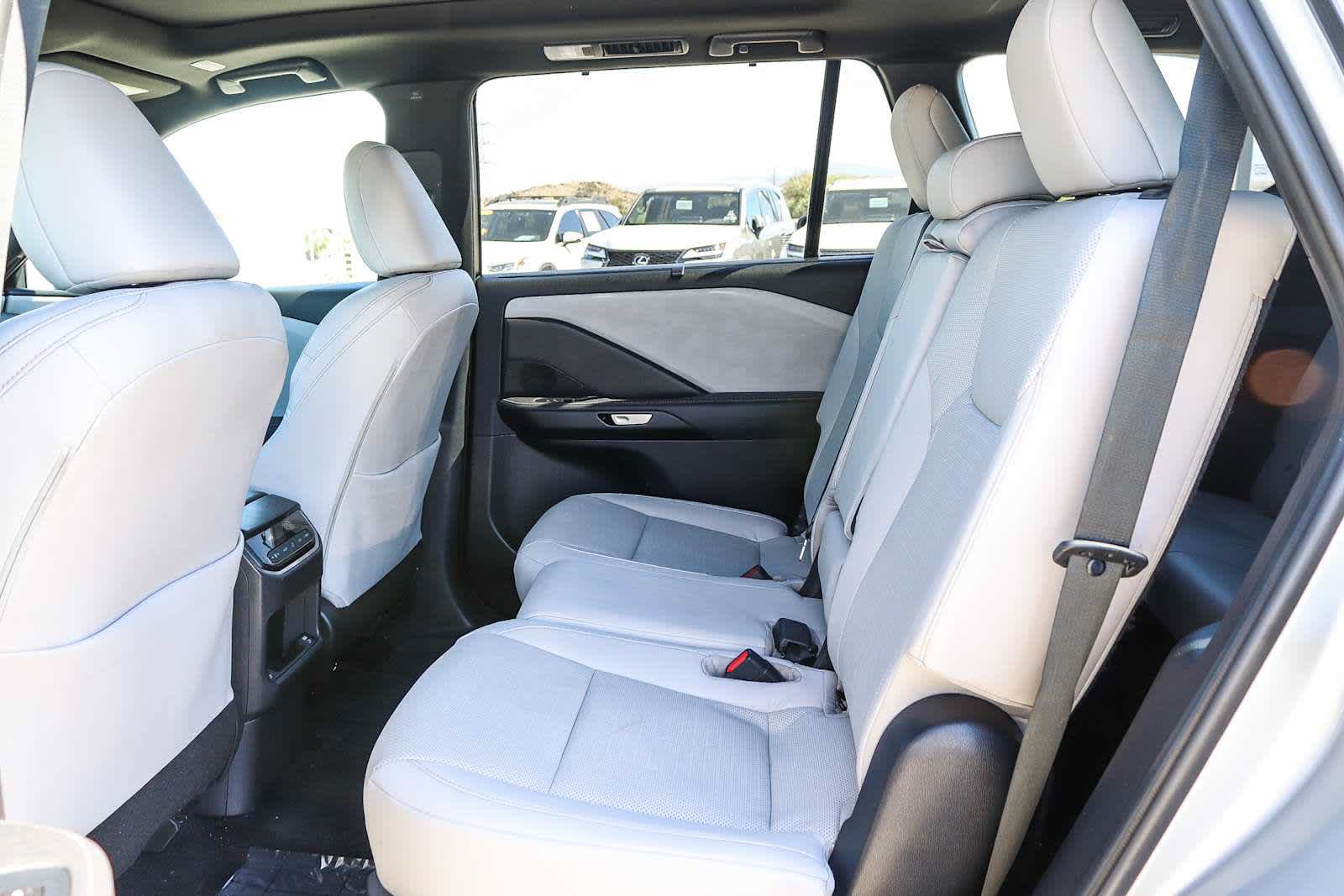 Used 2025 Lexus TX 350 FWD w/ Technology Package image 21