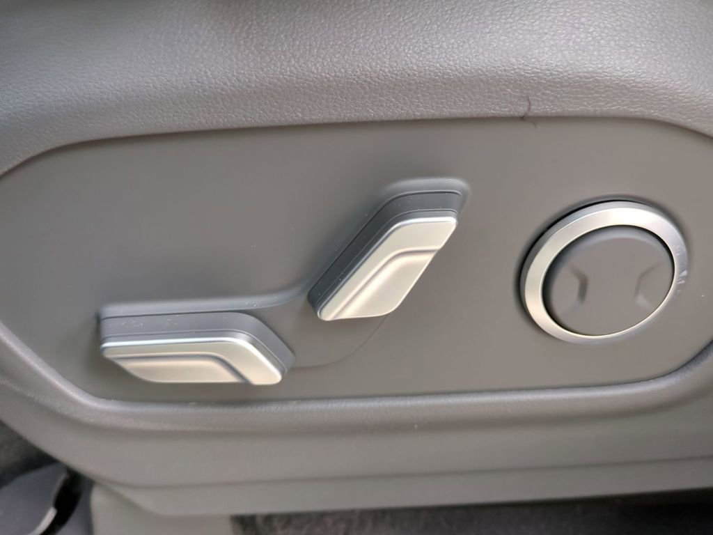 New 2026 Hyundai Santa Fe SEL image 24