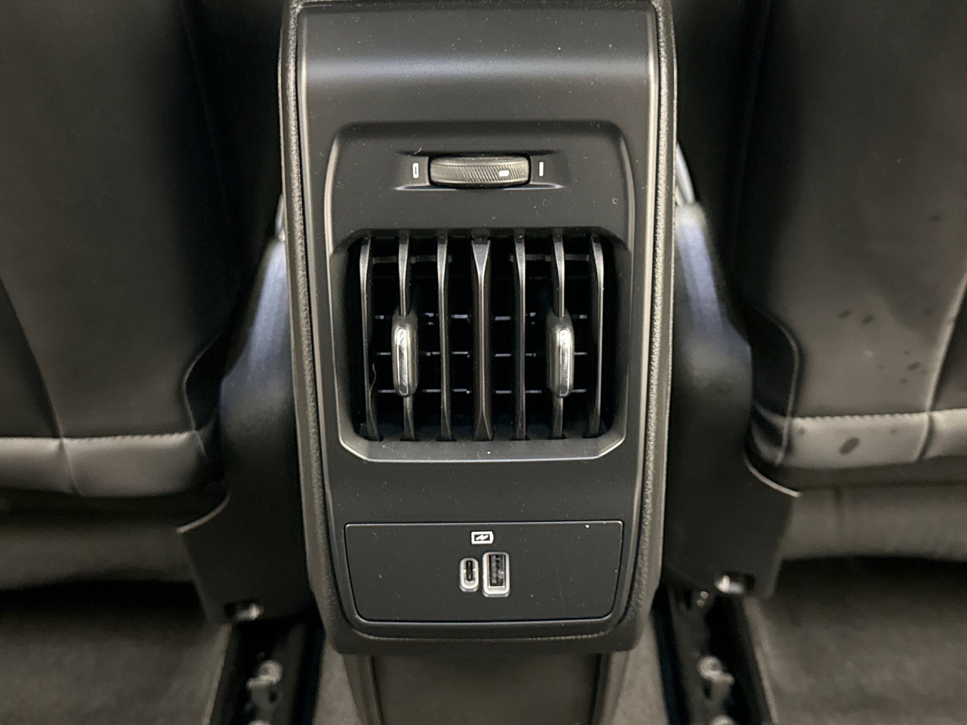 Used 2024 Dodge Hornet R/T Plus w/ Track Pack AWD/4WD image 21