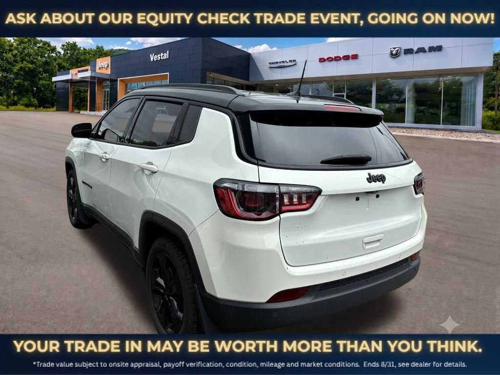 Used 2021 Jeep Compass Latitude FWD image 9