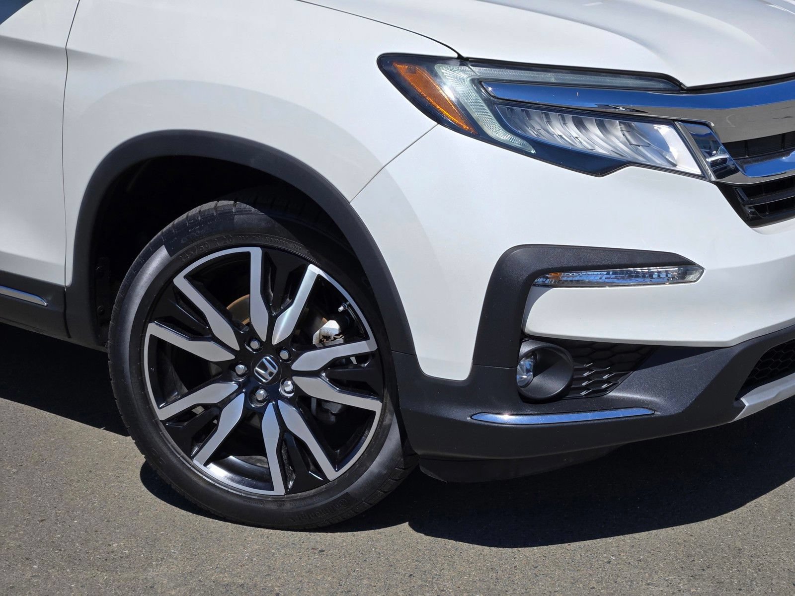 Used 2019 Honda Pilot Touring image 9